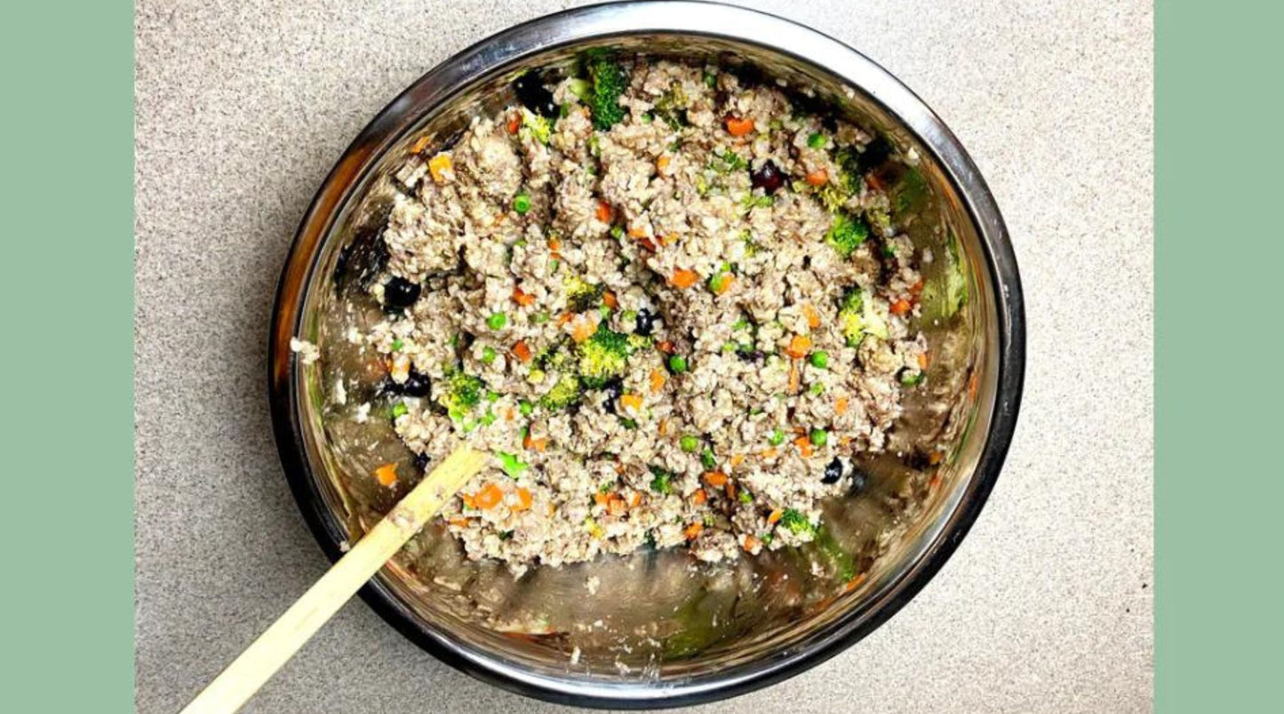 Slow Cooker turkey, kale, carrots, broccoli and brown rice